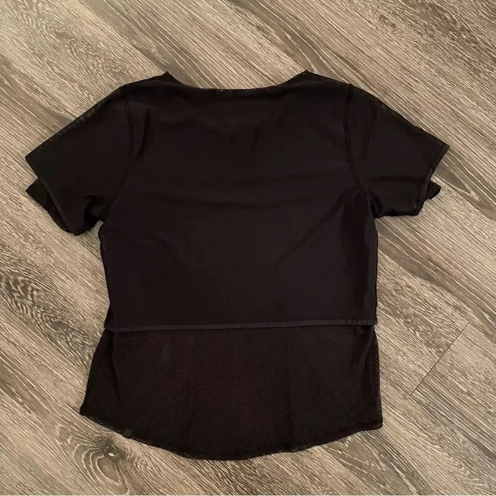 Lululemon mesh on mesh tee